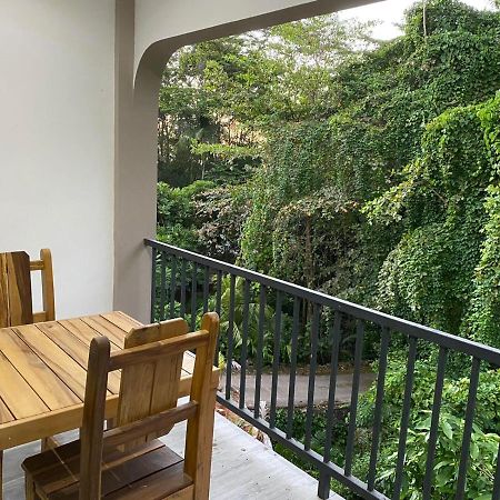 Jasmine Stay Self-Catering Apartments Victoria Luaran gambar
