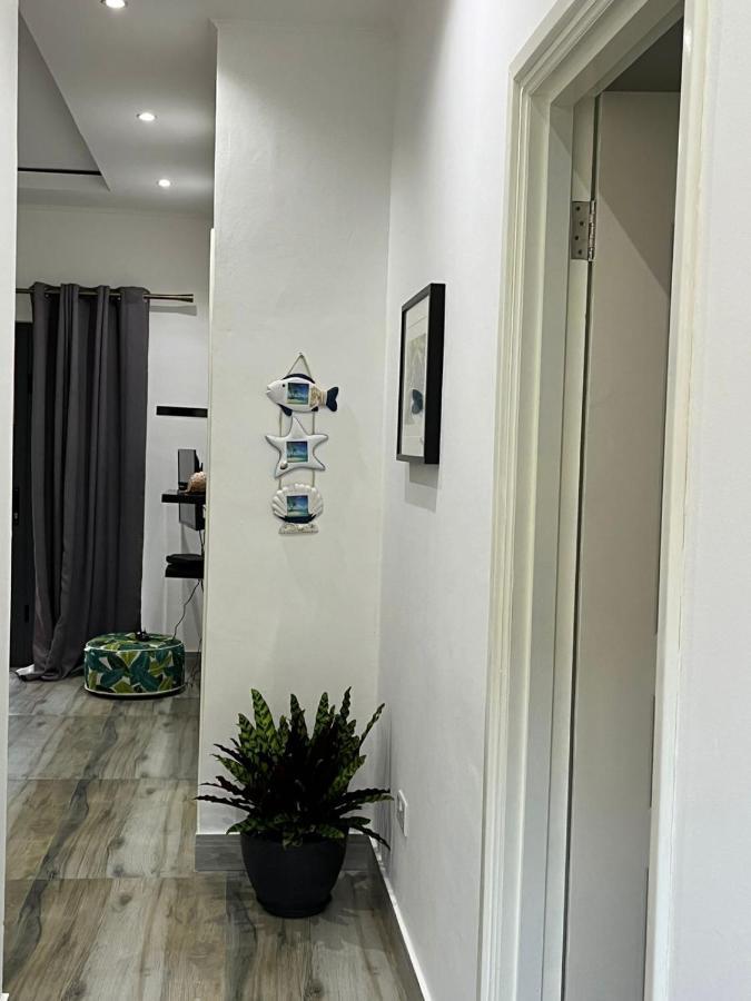 Jasmine Stay Self-Catering Apartments Victoria Luaran gambar