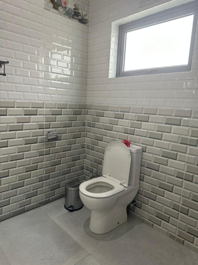 Jasmine Stay Self-Catering Apartments Victoria Luaran gambar